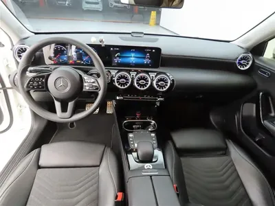 Mercedes-Benz A-Class 2020, 105992 км, за 11237.45 USD - фото 7