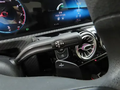 Mercedes-Benz A-Class 2020, 105992 км, за 11237.45 USD - фото 11