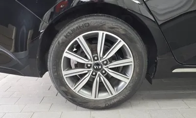 Kia K5 2020, 104511 км, за 9839.83 USD