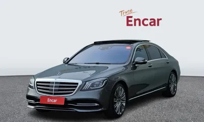 Mercedes-Benz S-Class · 2018 год