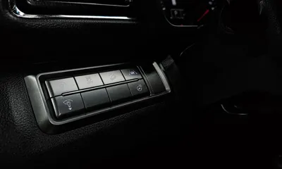 KG_Mobility_Ssangyong TIBOLI 2021, 71289 км, за 7410.78 USD - фото 18