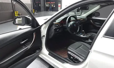 BMW 3-Series 2015, 148243 км, за 4823.26 USD - фото 10