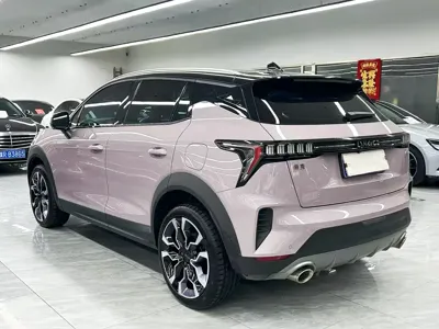 Lynk & Co 06 2023, 9000 км, за 10732.3 USD