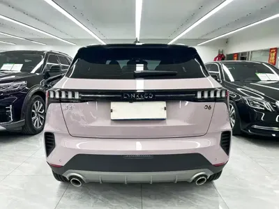 Lynk & Co 06 2023, 9000 км, за 10732.3 USD