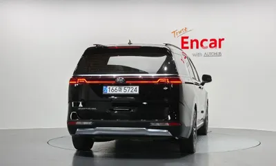 Kia Canival 2021, 108553 км, за 13586.42 USD