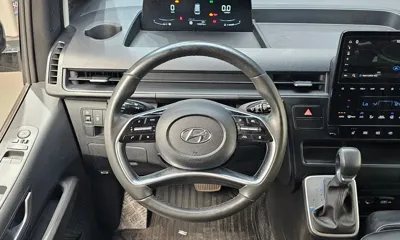 Hyundai Staria 2023, 130816 км, за 15294.74 USD - фото 13