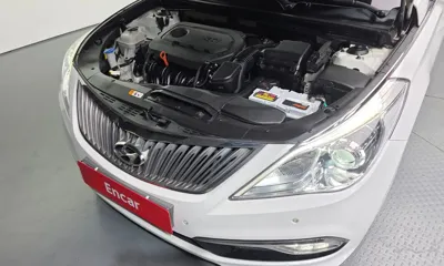 Hyundai Grandeur 2015, 120949 км, за 4553.74 USD - фото 6