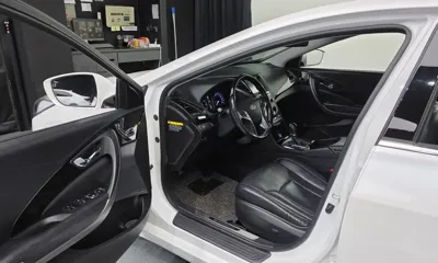 Hyundai Grandeur 2015, 120949 км, за 4553.74 USD - фото 10