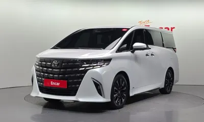 Toyota Alphard · 2025 год