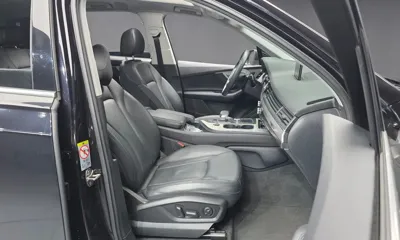 Audi Q7 2019, 106703 км, за 16865.27 USD - фото 26