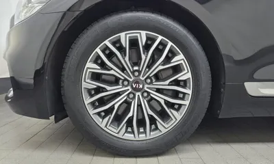 Kia K9 2019, 72968 км, за 13148.33 USD