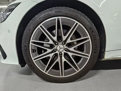 Mercedes-Benz AMG GT 2022, 97764 км, за 46606.28 USD - фото 6