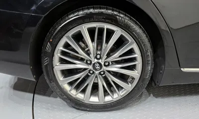 Hyundai Grandeur 2018, 124452 км, за 10175.09 USD