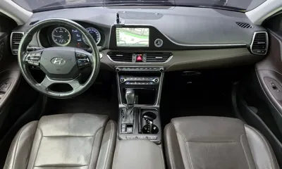 Hyundai Grandeur 2018, 124452 км, за 10175.09 USD - фото 7