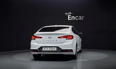 Hyundai Avante 2019, 128309 км, за 6498.62 USD