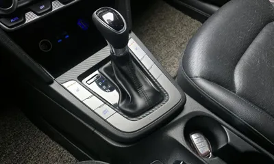 Hyundai Avante 2019, 128309 км, за 6498.62 USD - фото 9