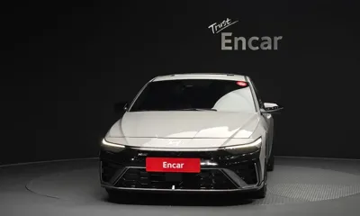 Hyundai Avante 2024, 12790 км, за 15612.82 USD