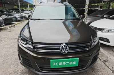 Volkswagen Tiguan 2015, 83900 км, за 7849 USD