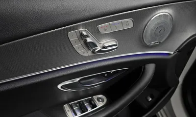 Mercedes-Benz E-Class 2017, 90213 км, за 12481.31 USD - фото 14