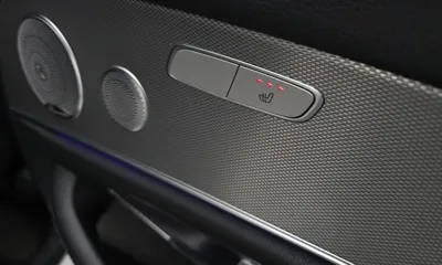 Mercedes-Benz E-Class 2017, 90213 км, за 12481.31 USD - фото 19