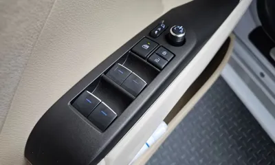 Toyota Camry 2024, 46836 км, за 23303.14 USD - фото 29