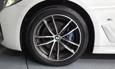 BMW 5-Series 2021, 134623 км, за 19827.07 USD
