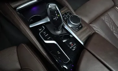 BMW 5-Series 2021, 134623 км, за 19827.07 USD - фото 9