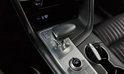 Genesis G70 2019, 64357 км, за 14886.56 USD - фото 9