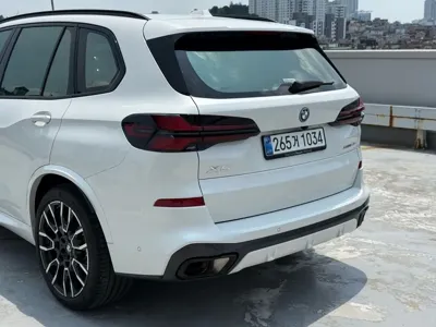 BMW X5 2026, 4950 км, за 82053.3 USD - фото 9