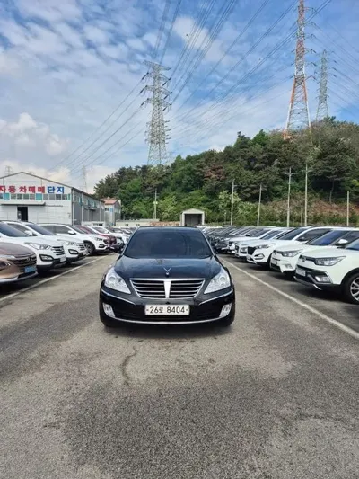 Hyundai Equus 2012, 151397 км, за 3127.04 USD