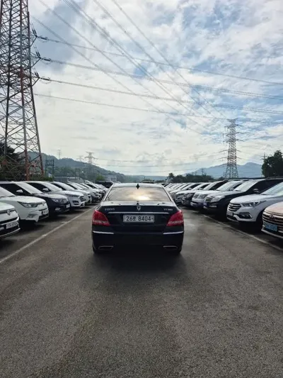 Hyundai Equus 2012, 151397 км, за 3127.04 USD