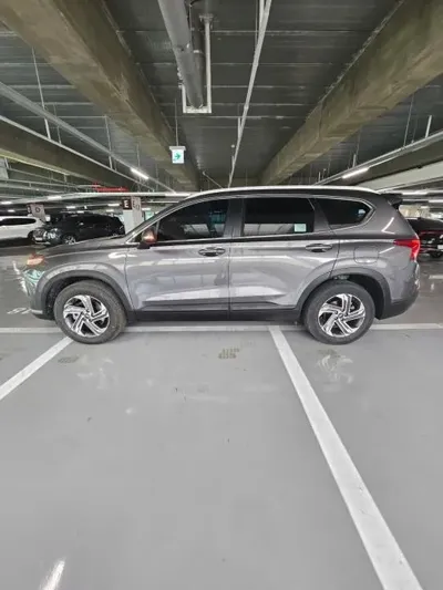 Hyundai Santafe 2023, 87377 км, за 3042.32 USD