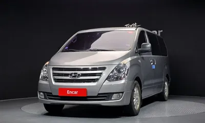 Hyundai Starex 2018, 123885 км, за 7811.47 USD