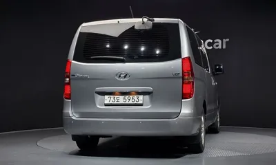Hyundai Starex 2018, 123885 км, за 7811.47 USD
