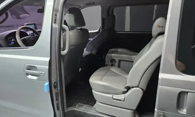 Hyundai Starex 2018, 123885 км, за 7811.47 USD - фото 12