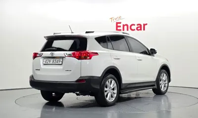 Toyota RAV4 2014, 80320 км, за 10502.82 USD