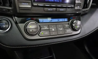 Toyota RAV4 2014, 80320 км, за 10502.82 USD - фото 15
