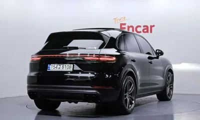 Porsche Cayenne 2023, 40392 км, за 70399.31 USD