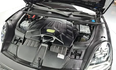 Porsche Cayenne 2023, 40392 км, за 69909.41 USD - фото 6