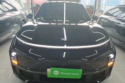 Li Auto L8 2023, 32900 км, за 37116 USD