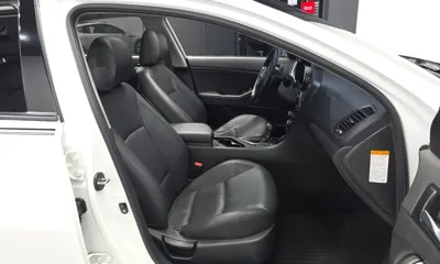 Kia K5 2014, 86703 км, за 6123.78 USD - фото 11