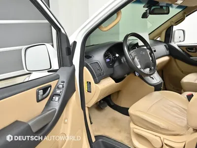Hyundai Starex 2017, 83201 км, за 11205.22 USD - фото 11