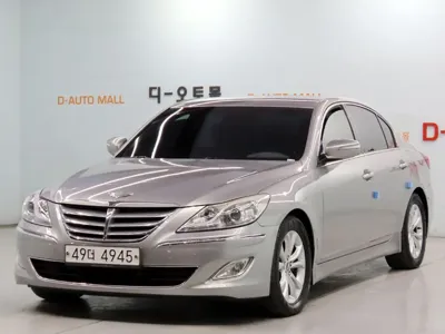 Hyundai Genesis · 2012 год
