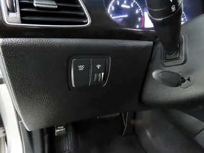 Hyundai Genesis 2012, 167445 км, за 2100.56 USD - фото 8