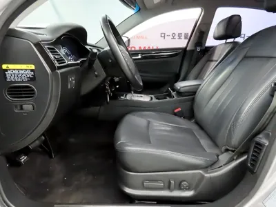 Hyundai Genesis 2012, 167445 км, за 2100.56 USD - фото 9