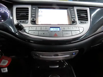 Hyundai Genesis 2012, 167445 км, за 2100.56 USD - фото 12