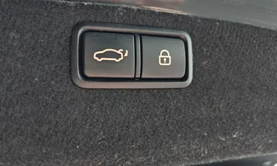 Genesis G80 2017, 174392 км, за 8527.24 USD - фото 20