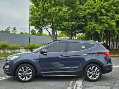 Hyundai Santafe 2015, 123421 км, за 7280.76 USD
