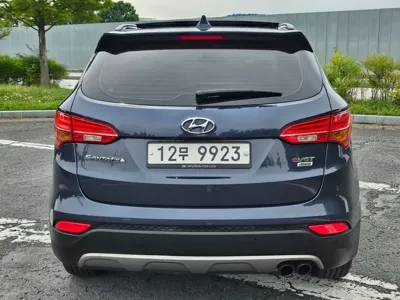Hyundai Santafe 2015, 123421 км, за 7280.76 USD