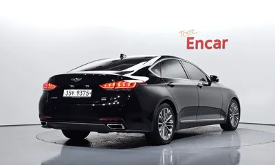 Hyundai Genesis 2015, 95278 км, за 7547.04 USD